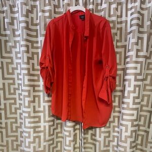 Beautiful light weight button up shirt.